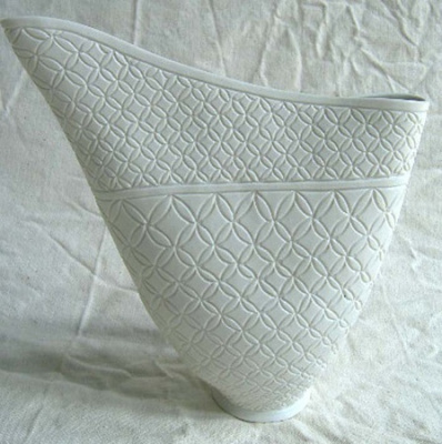 Coiled_Pouring_Vessel_with_Flower_of_Life_Porcelain-97